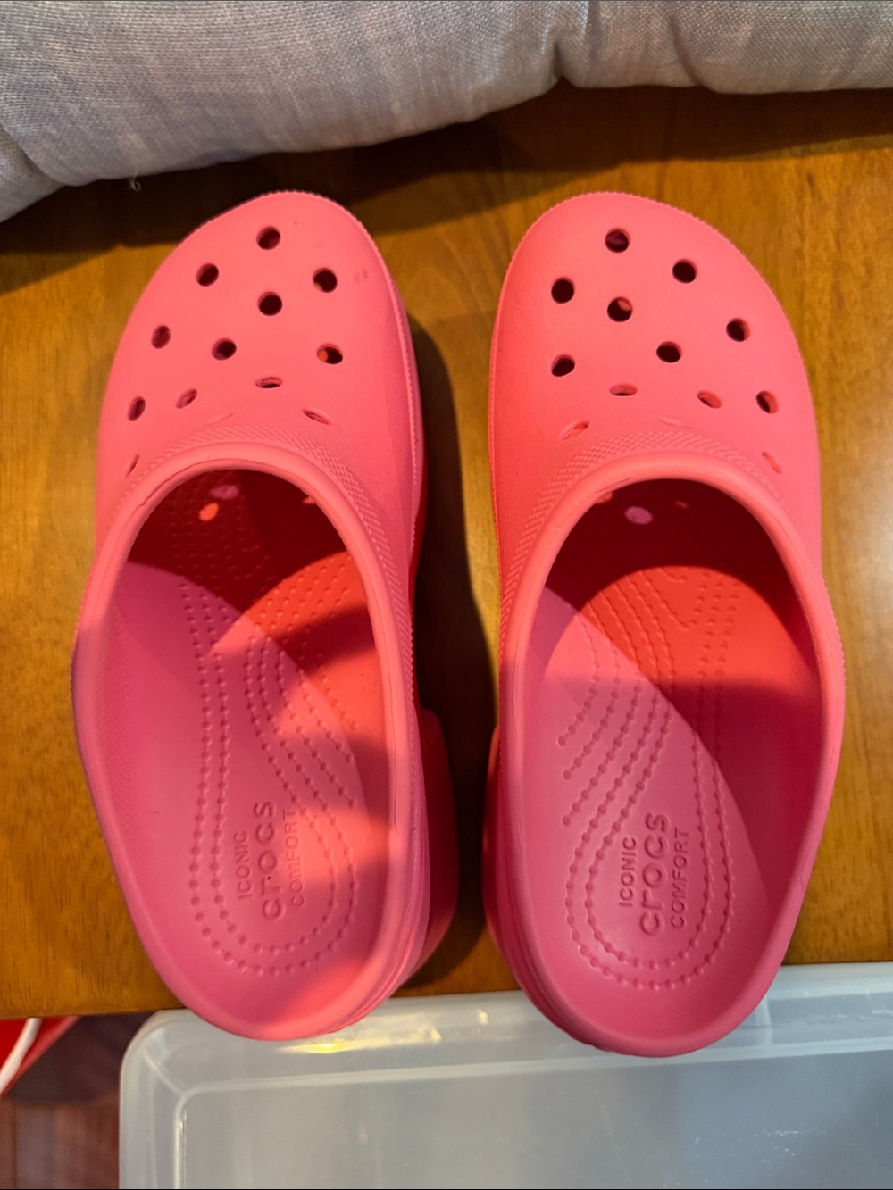 CROCS Platform Clogs in Coral Pink - Picture 7 of 7